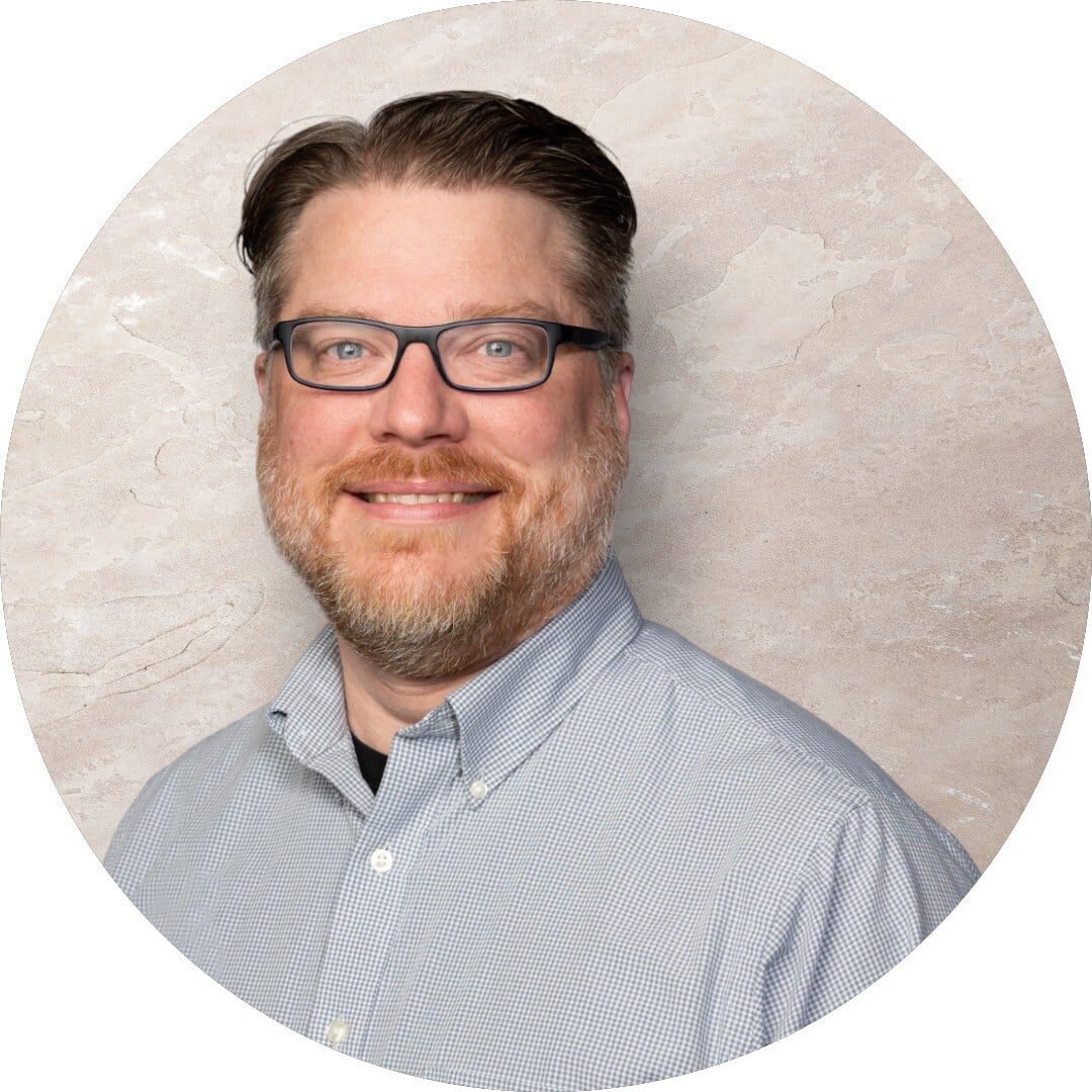 Jeremy Headshot Photoroom